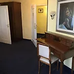 Milser Hotel 4*